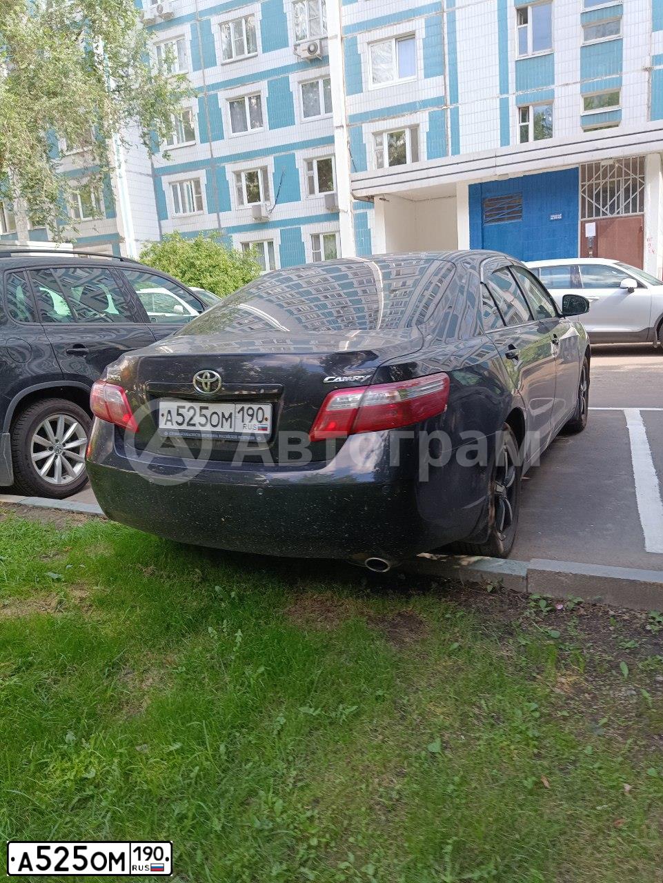 Фото автомобиля TOYOTA CAMRY, 2011 — госномер А525ОМ190. Цвет: ЧЕРНЫЙ