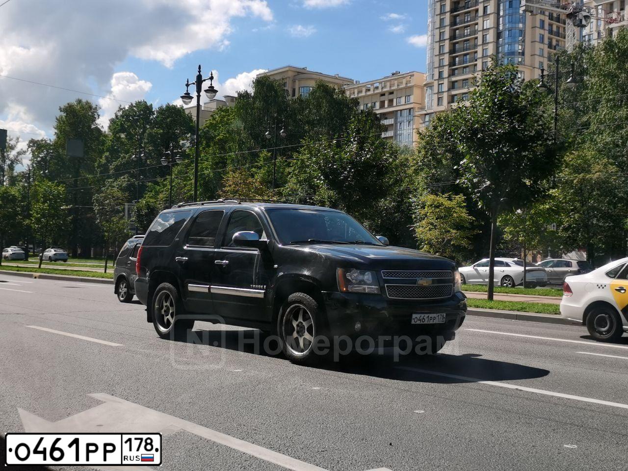 Фото автомобиля LADA 2115 SAMARA, 1999 — госномер О461РР178. Цвет: СЕРЕБРИСТО-ЗОЛОТОЙ