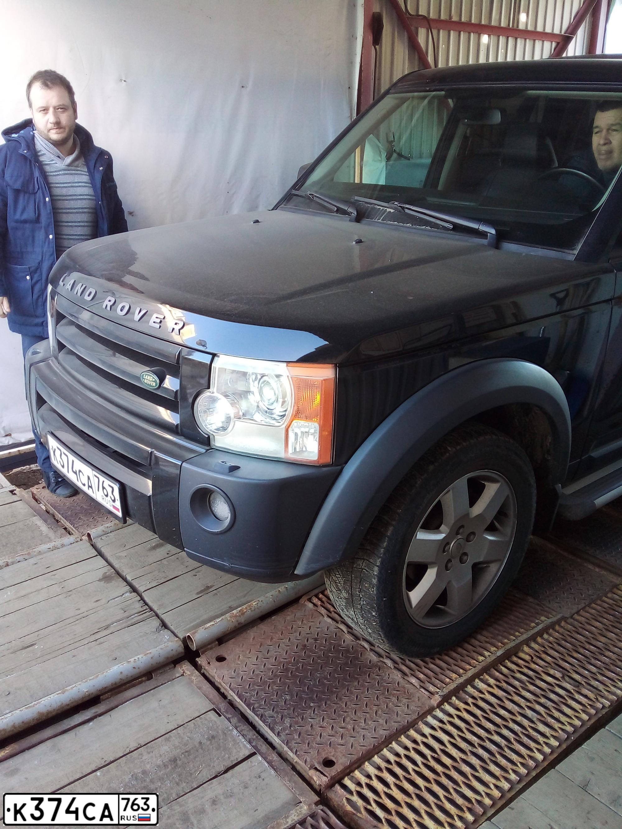 Фото автомобиля LANDROVER DISCOVERY, 2007 — госномер К220СР763. Цвет: ЧЕРНЫЙ