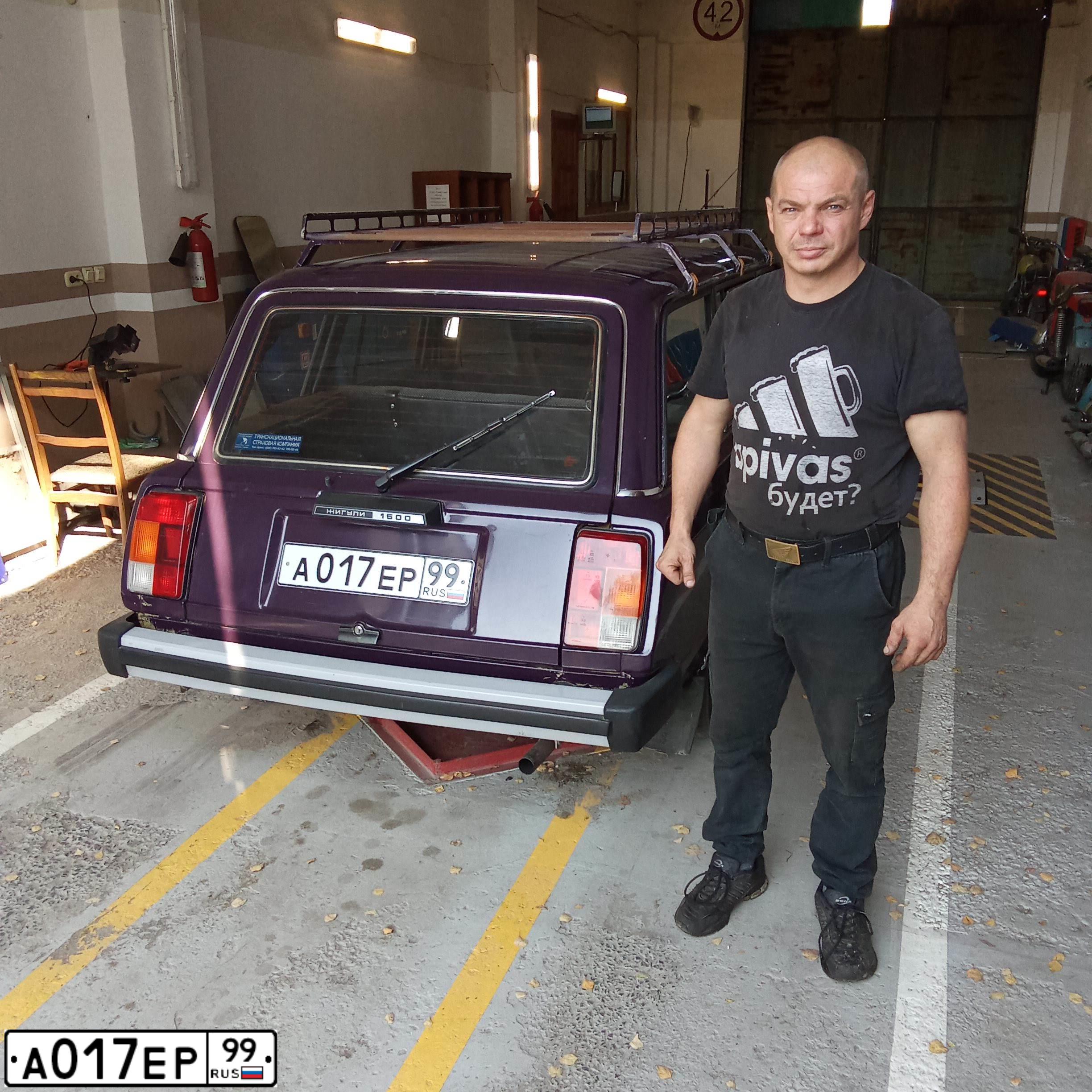 Фото автомобиля LADA 2104, 1999 — госномер А017ЕР99. Цвет: ФИОЛЕТОВЫЙ
