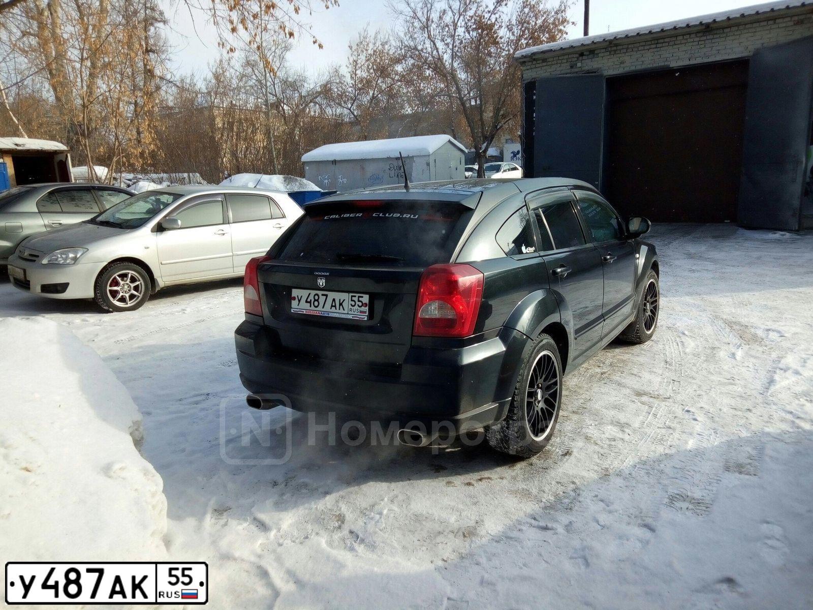 Фото автомобиля DODGE CALIBER, 2008 — госномер Х523СУ59. Цвет: ЧЕРНЫЙ