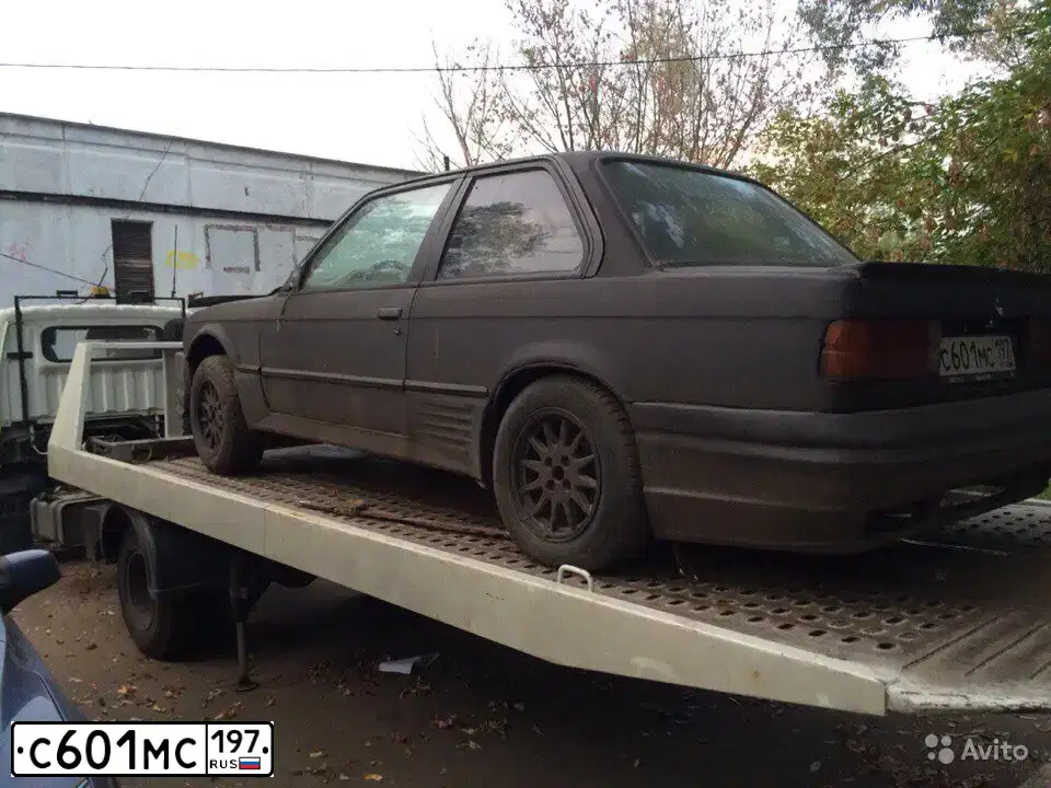 Фото автомобиля BMW SERIE 3, 1986 — госномер С601МС197. Цвет: ЧЕРНЫЙ