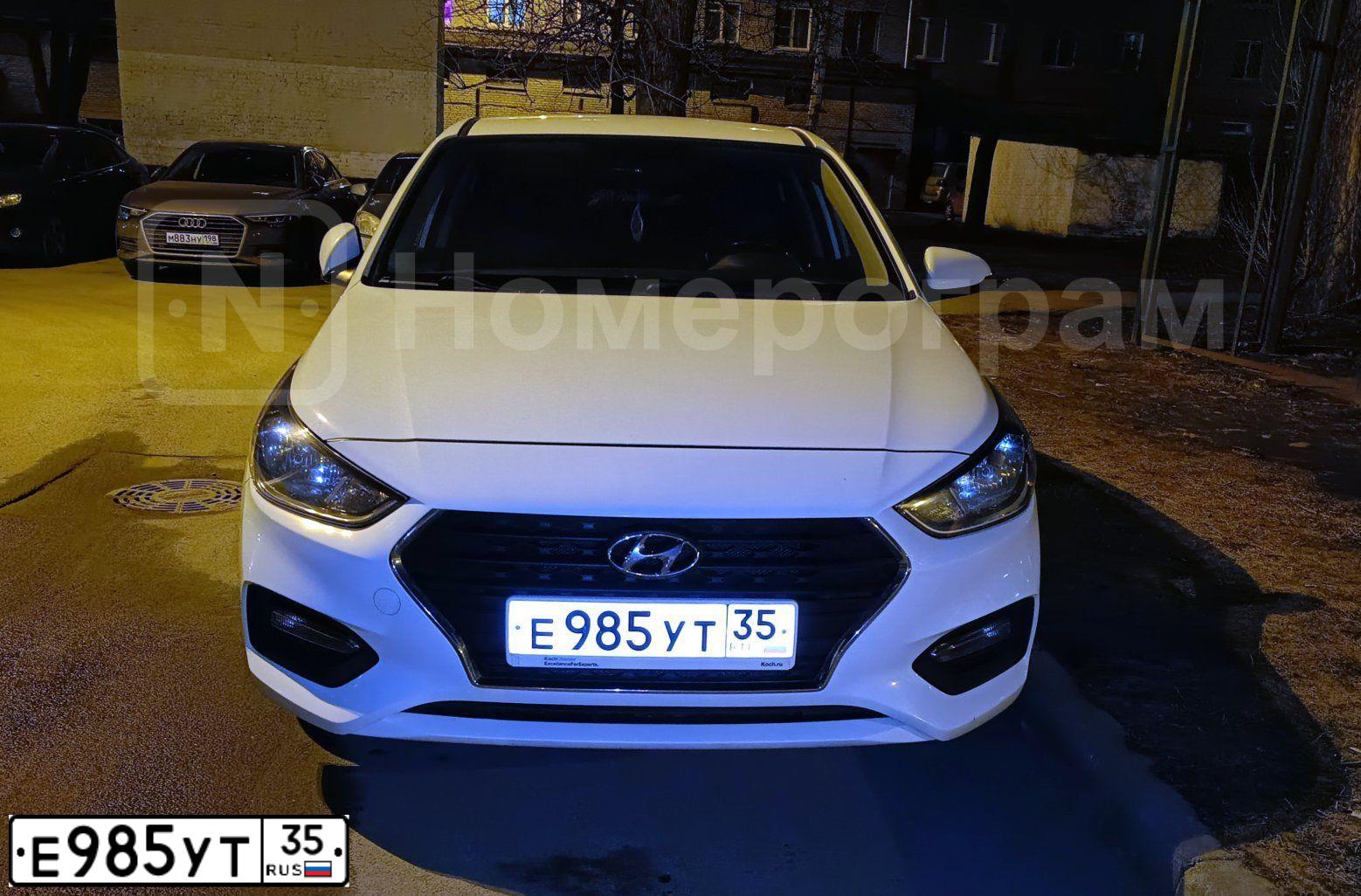 Фото автомобиля HYUNDAI SOLARIS, 2017 — госномер Е985УТ35. Цвет: Белый