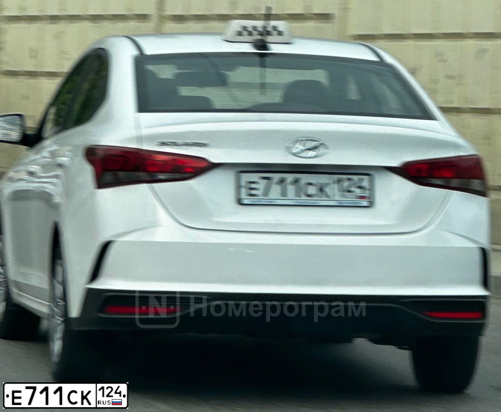 Фото автомобиля HYUNDAI SOLARIS, 2021 — госномер С676УК124