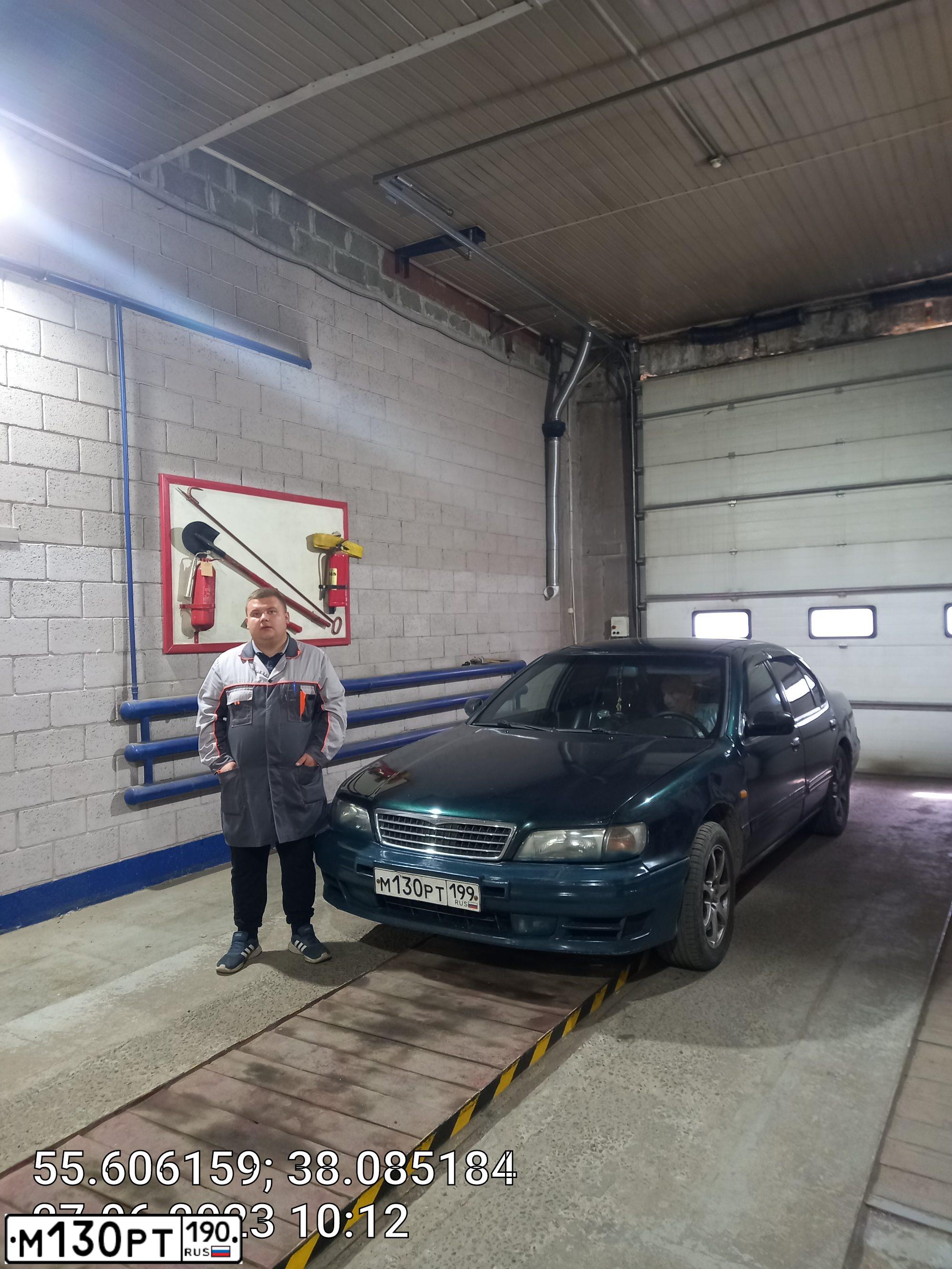 Фото автомобиля NISSAN MAXIMA, 1999 — госномер Н655АТ550. Цвет: ЗЕЛЕНЫЙ