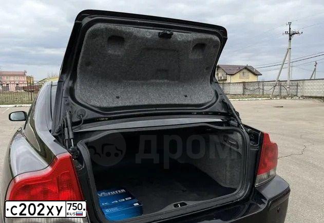 Фото автомобиля VOLVO S60, 2008 — госномер Х008УМ790. Цвет: ЧЕРНЫЙ