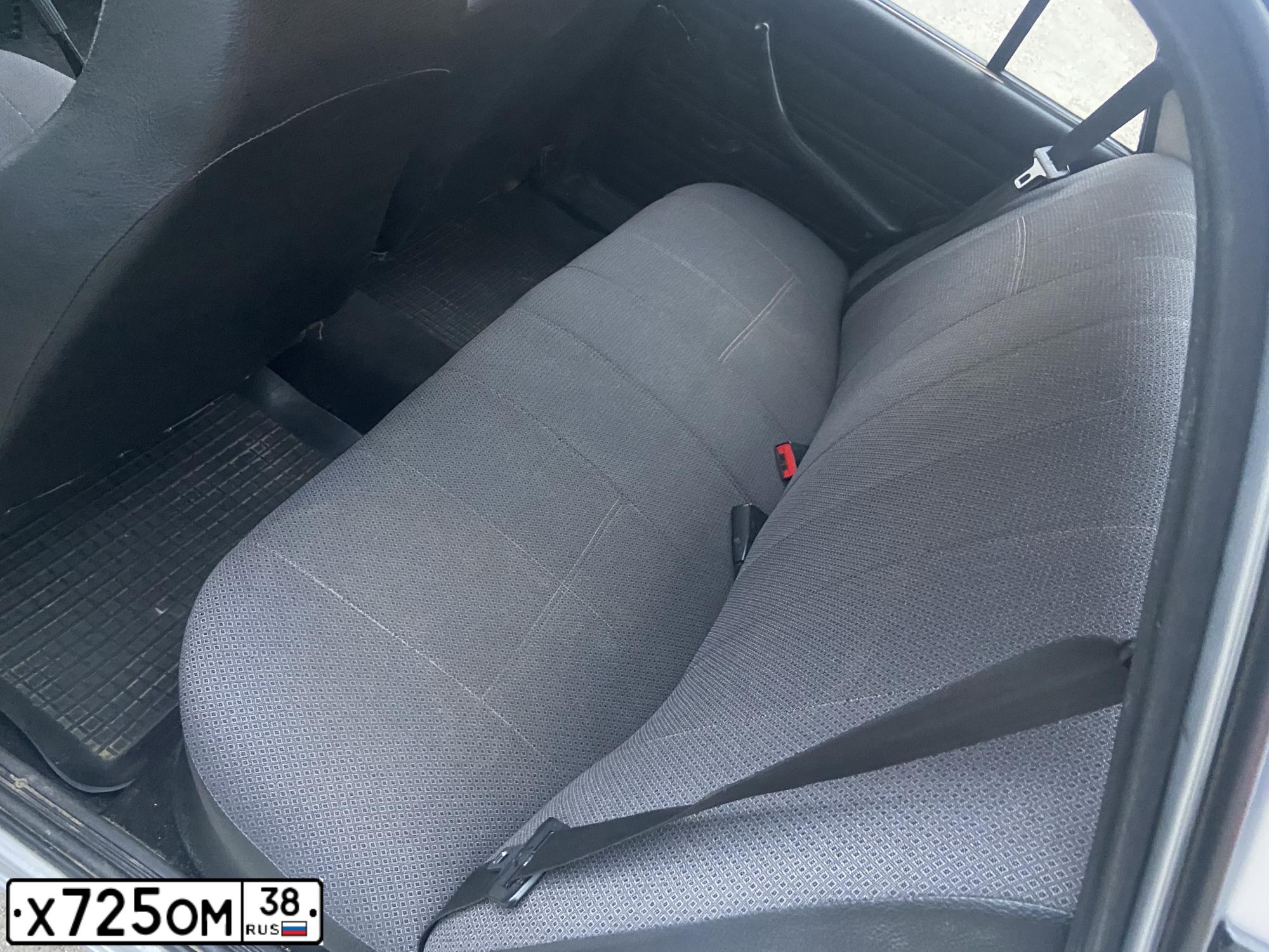 Фото автомобиля LADA 2107, 2010 — госномер А429ЕУ17. Цвет: Серебристый