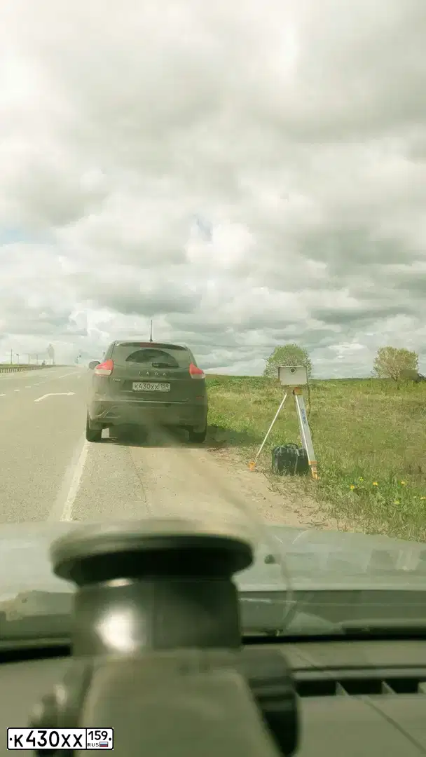 Фото автомобиля LADA XRAY, 2017 — госномер Р388НЕ159. Цвет: ЧЕРНЫЙ