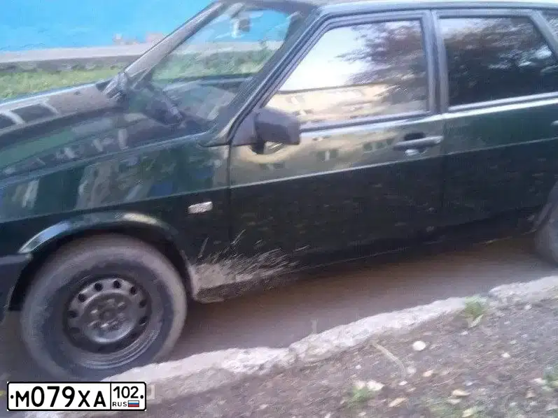 Фото автомобиля LADA 2109 SAMARA, 2004 — госномер М079ХА102. Цвет: ТЕМНО ЗЕЛЕНЫЙ