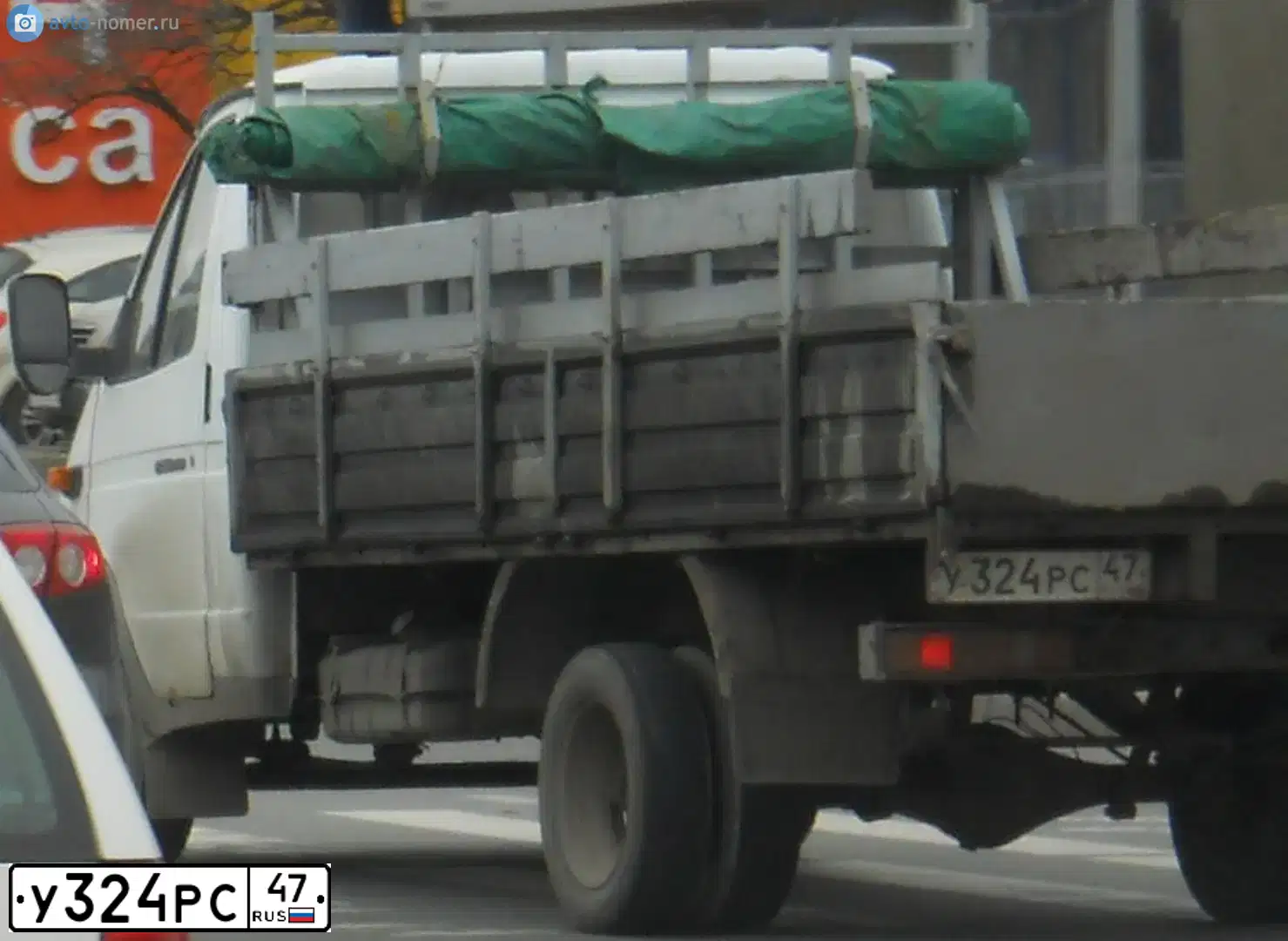 Фото автомобиля GAZ 3302 EL, 2005 — госномер У324РС47. Цвет: БЕЛЫЙ