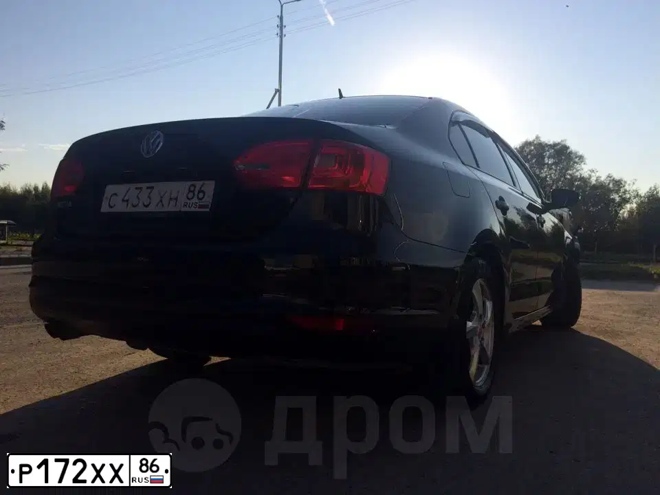 Фото автомобиля HYUNDAI IX35, 2012 — госномер Р172ХХ86. Цвет: БЕЛЫЙ
