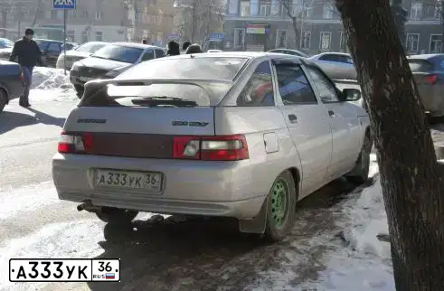 Фото автомобиля LADA 2112, 2006 — госномер У034АО181. Цвет: СВЕТЛО-СЕРЕБРИСТЫЙ МЕТАЛЛ