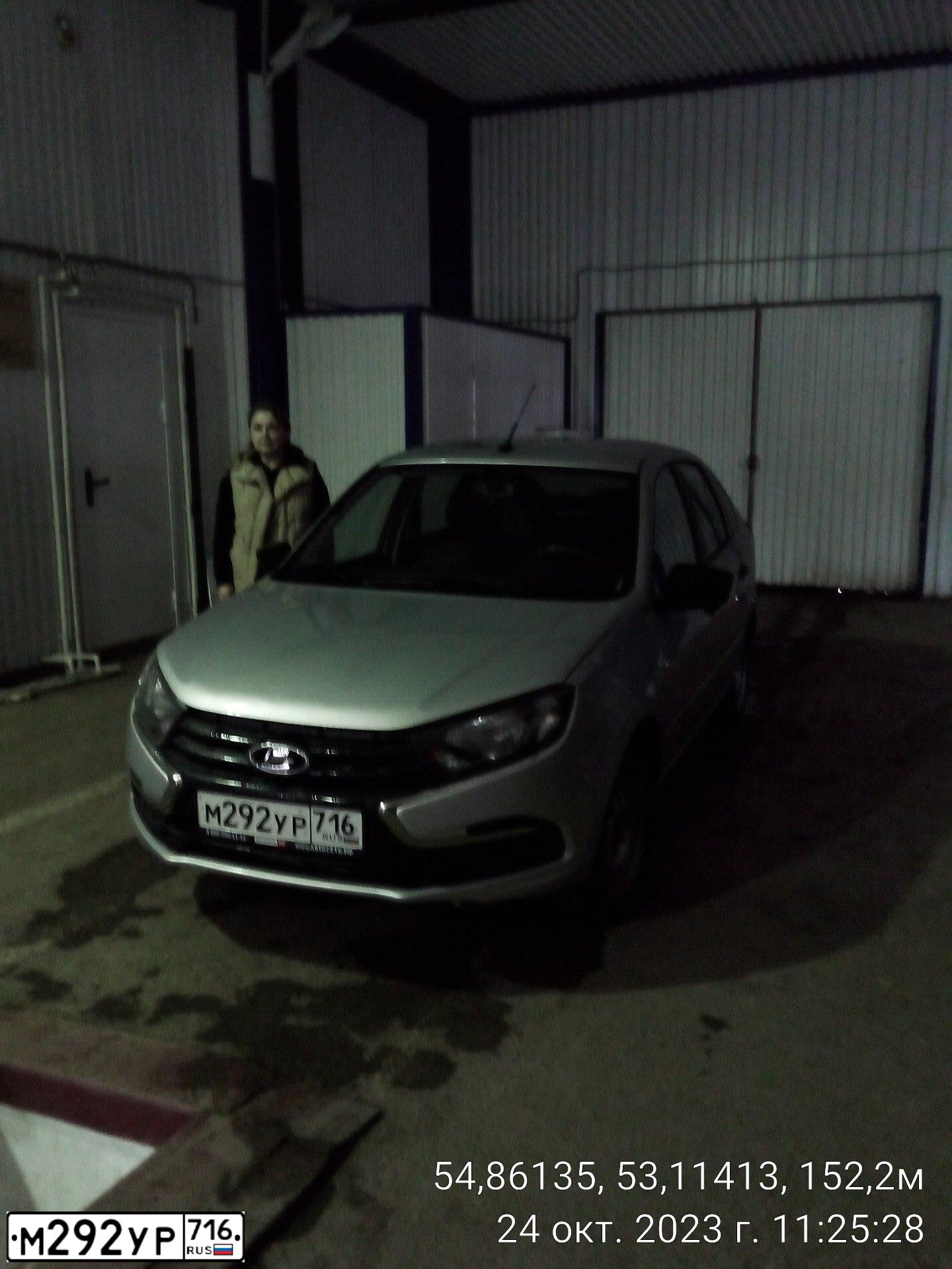 Фото автомобиля LADA 2191 GRANTA, 2019 — госномер М292УР716. Цвет: Серебристый