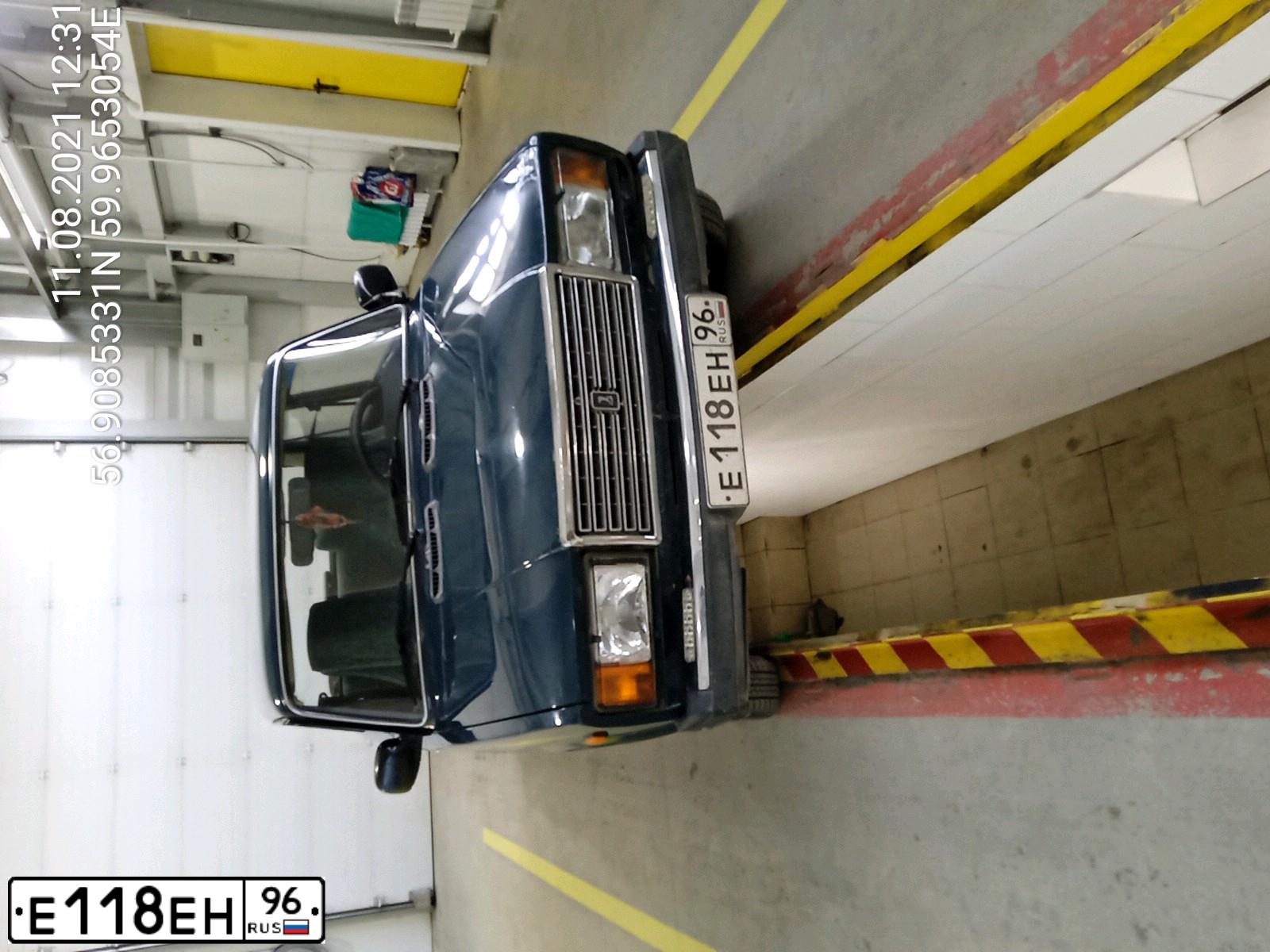 Фото автомобиля LADA 2107, 2006 — госномер Е118ЕН96. Цвет: ЗЕЛЕНЫЙ