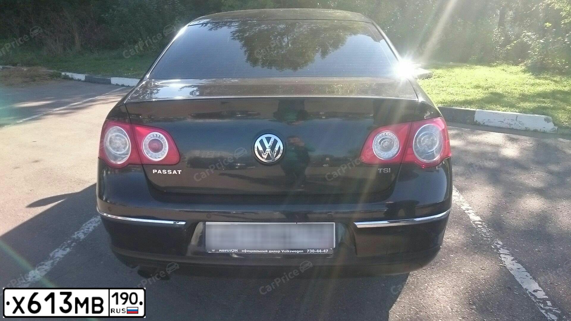 Фото автомобиля VOLKSWAGEN PASSAT, 2010 — госномер Е097ВХ977. Цвет: ЧЕРНЫЙ