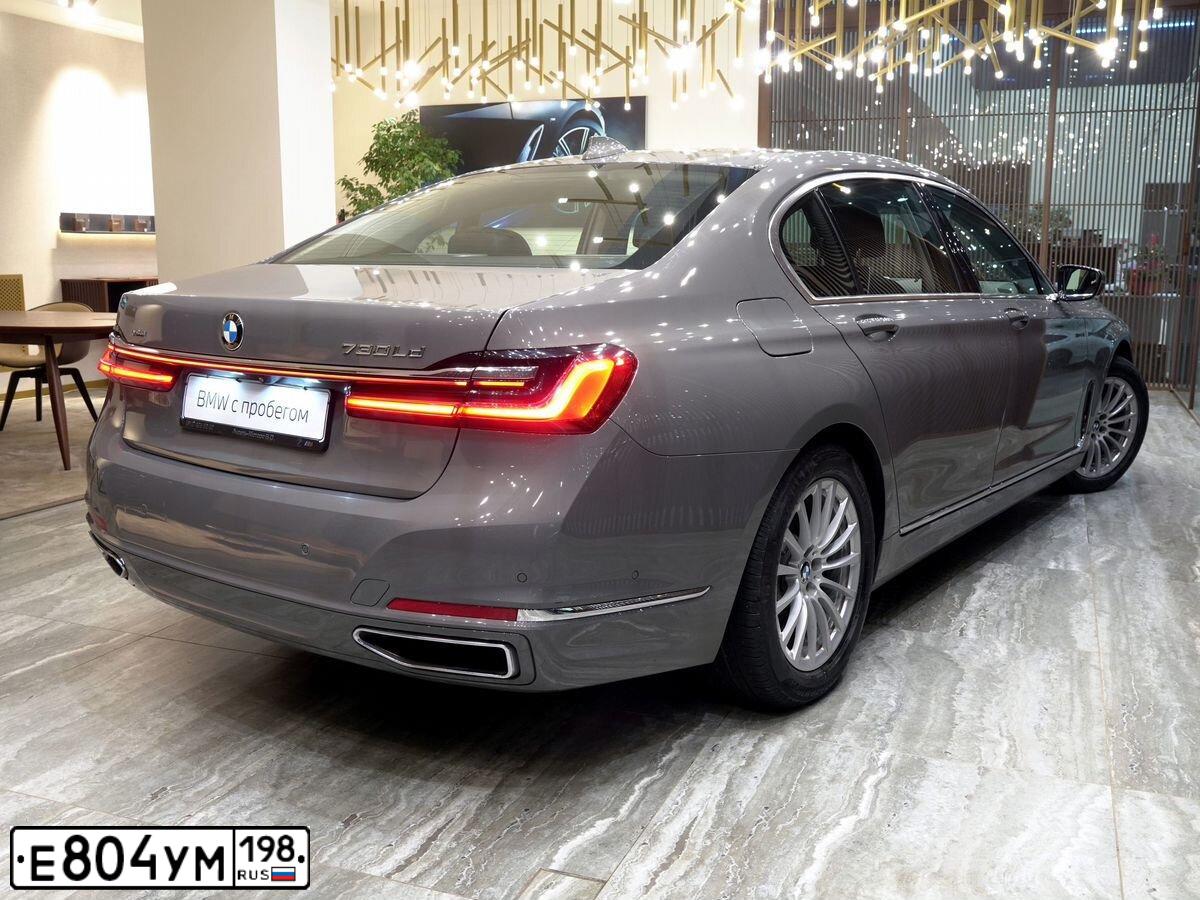 Фото автомобиля BMW 730, 2019 — госномер С260МР198. Цвет: СЕРЫЙ
