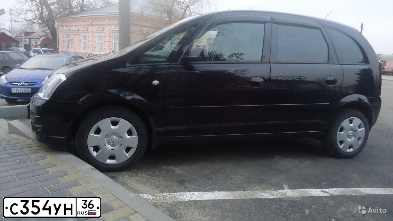 Фото автомобиля HYUNDAI SOLARIS, 2012 — госномер В879ВС136. Цвет: Темно-синий