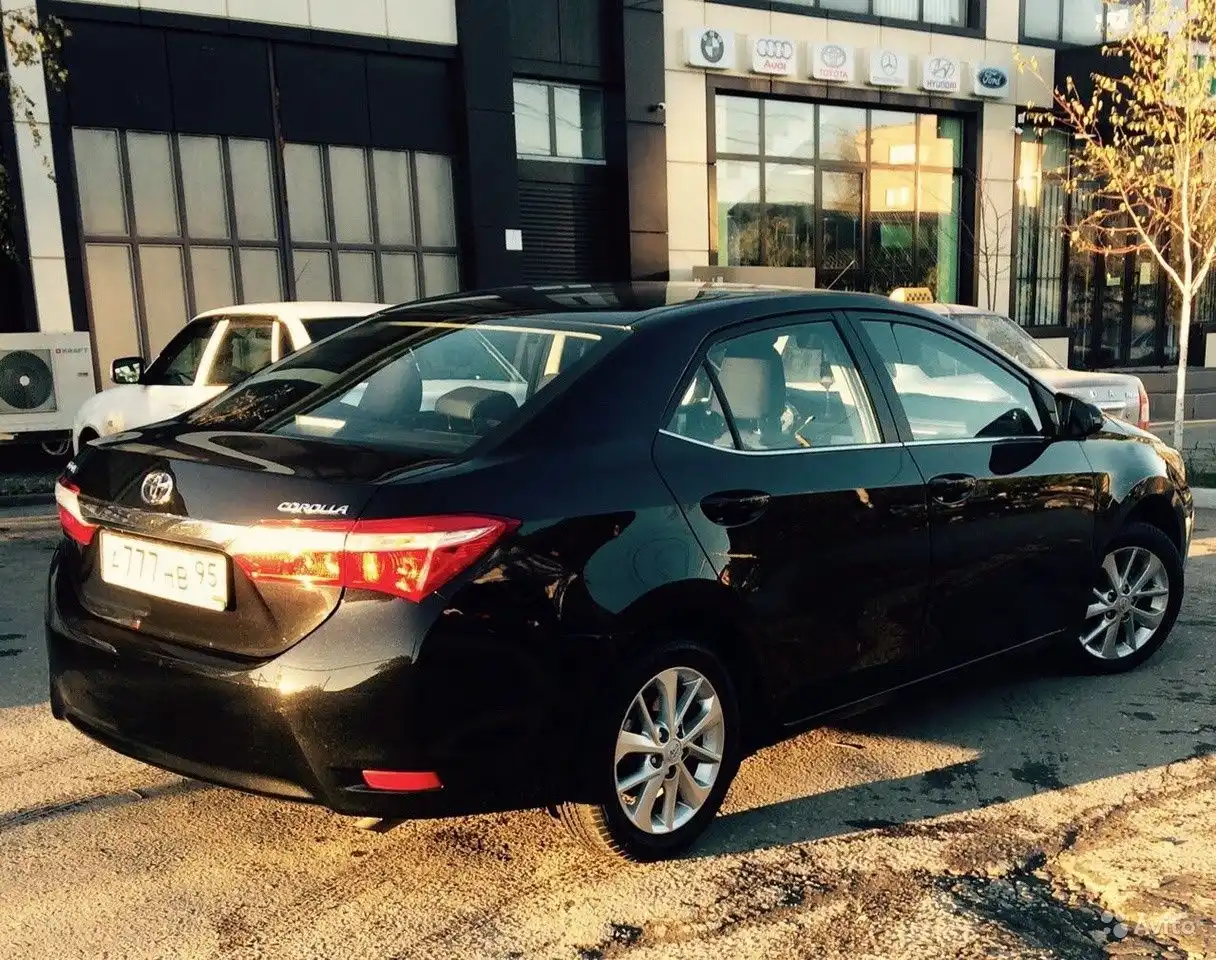 Фото автомобиля TOYOTA CAMRY, 2014 — госномер А777НВ95. Цвет: ЧЕРНЫЙ МЕТАЛЛИК