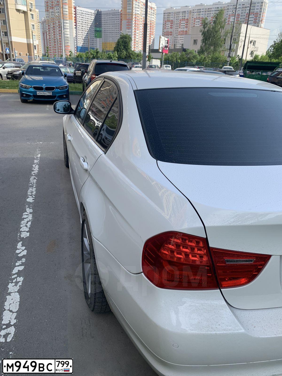 Фото автомобиля BMW SERIE 4, 2018 — госномер М949ВС799. Цвет: СИНИЙ