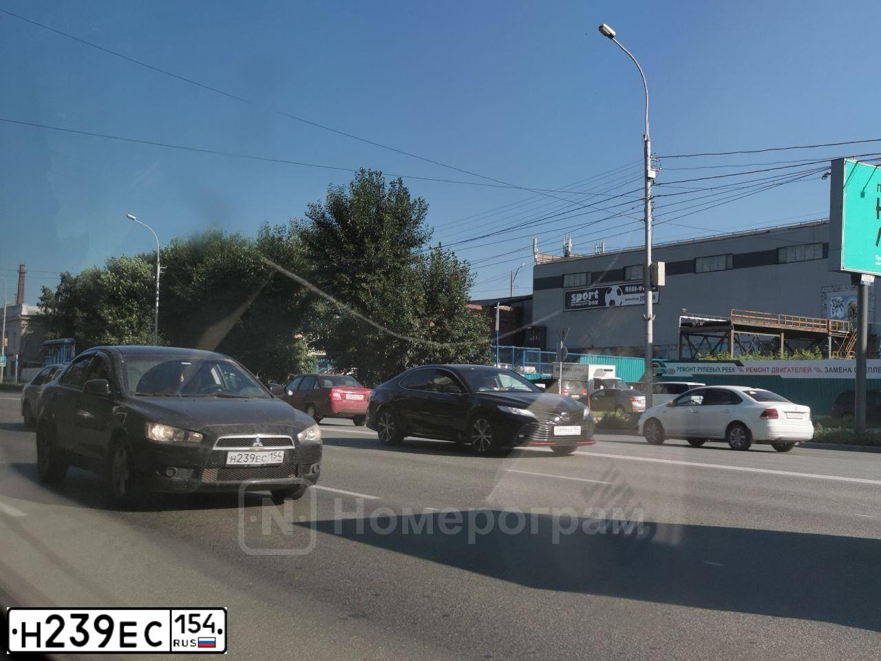 Фото автомобиля MITSUBISHI LANCER, 2008 — госномер Х934СА154