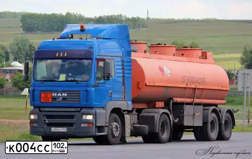 Фото автомобиля MAN TGA 18.XXX /4X2/, 2004 — госномер А342МХ45. Цвет: синий