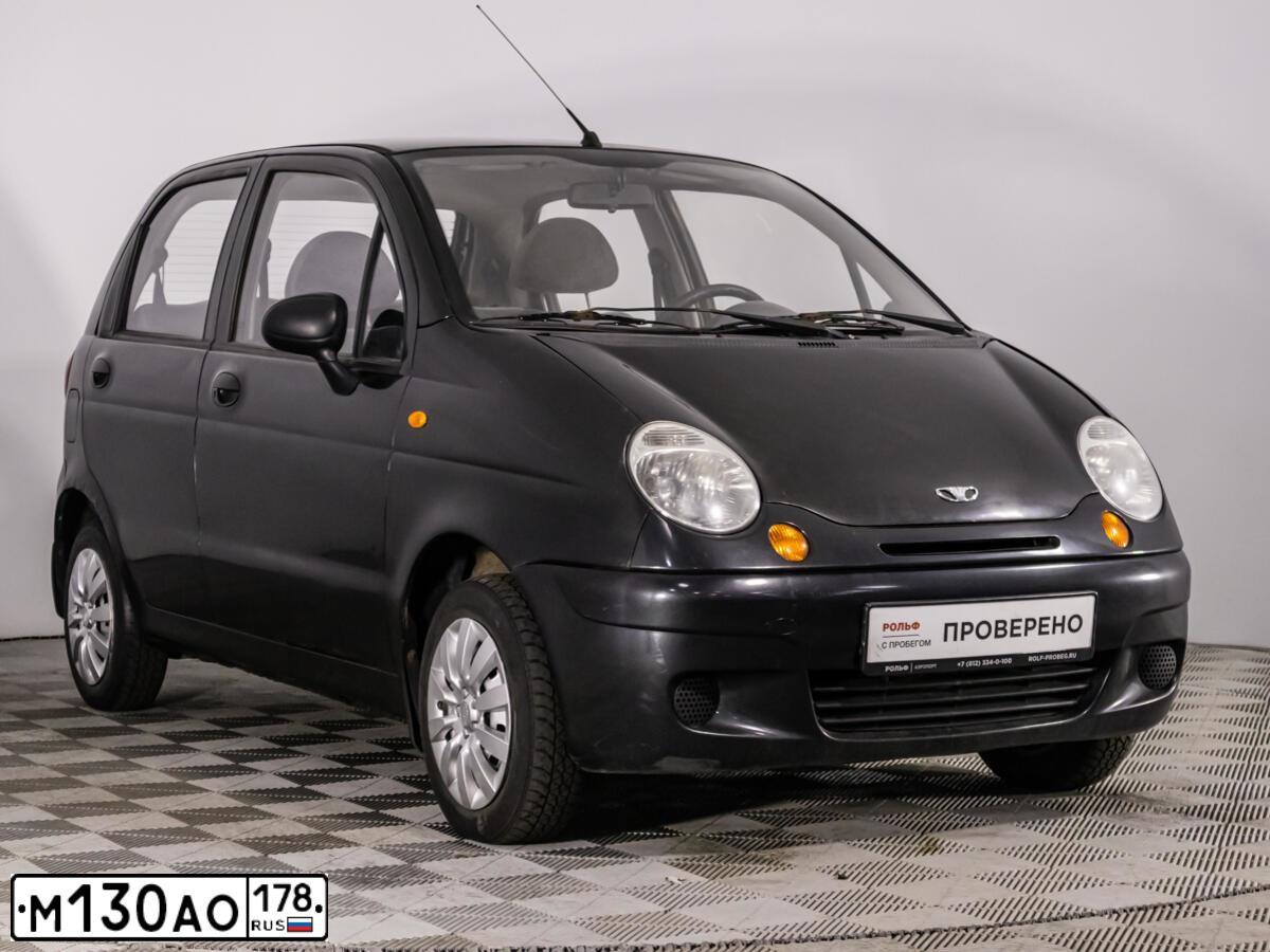 Фото автомобиля DAEWOO MATIZ, 2011 — госномер М130АО178. Цвет: Бледно-Черный