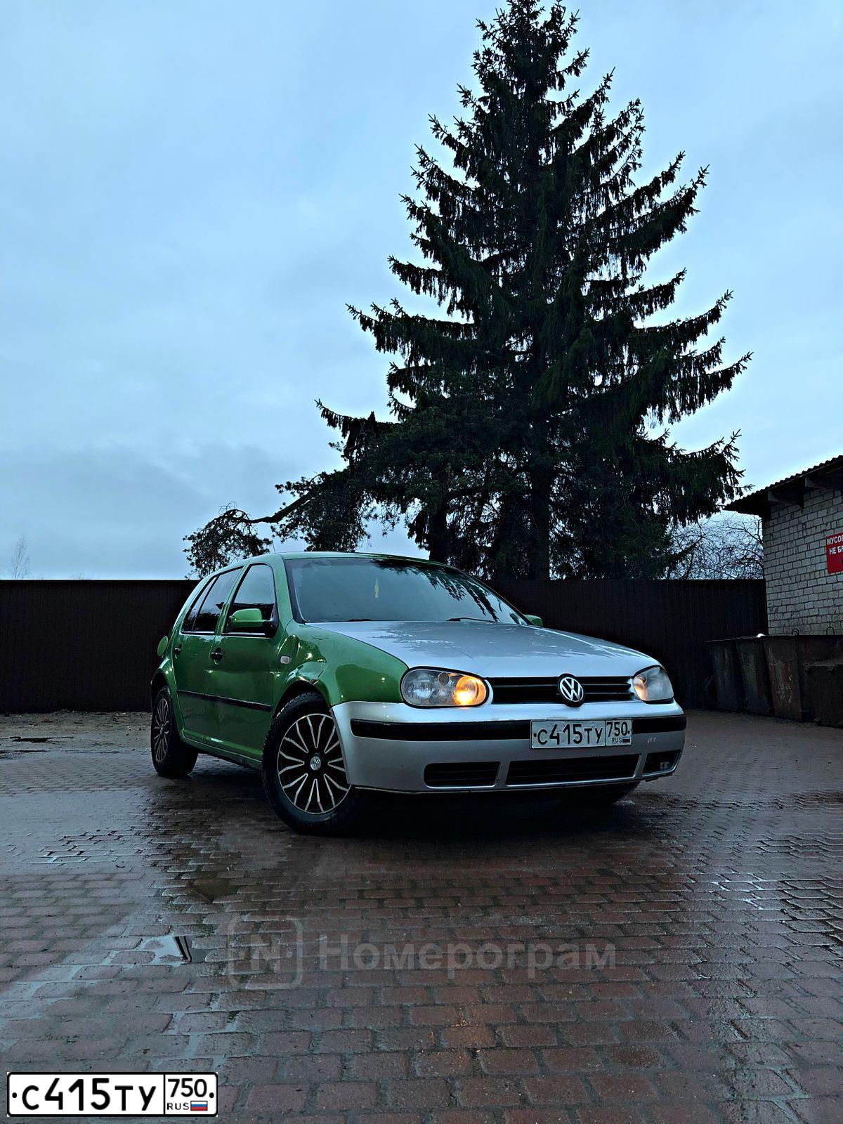 Фото автомобиля VOLKSWAGEN GOLF, 1998 — госномер Н960НР178. Цвет: ЗЕЛЕНЫЙ МЕТАЛЛИК