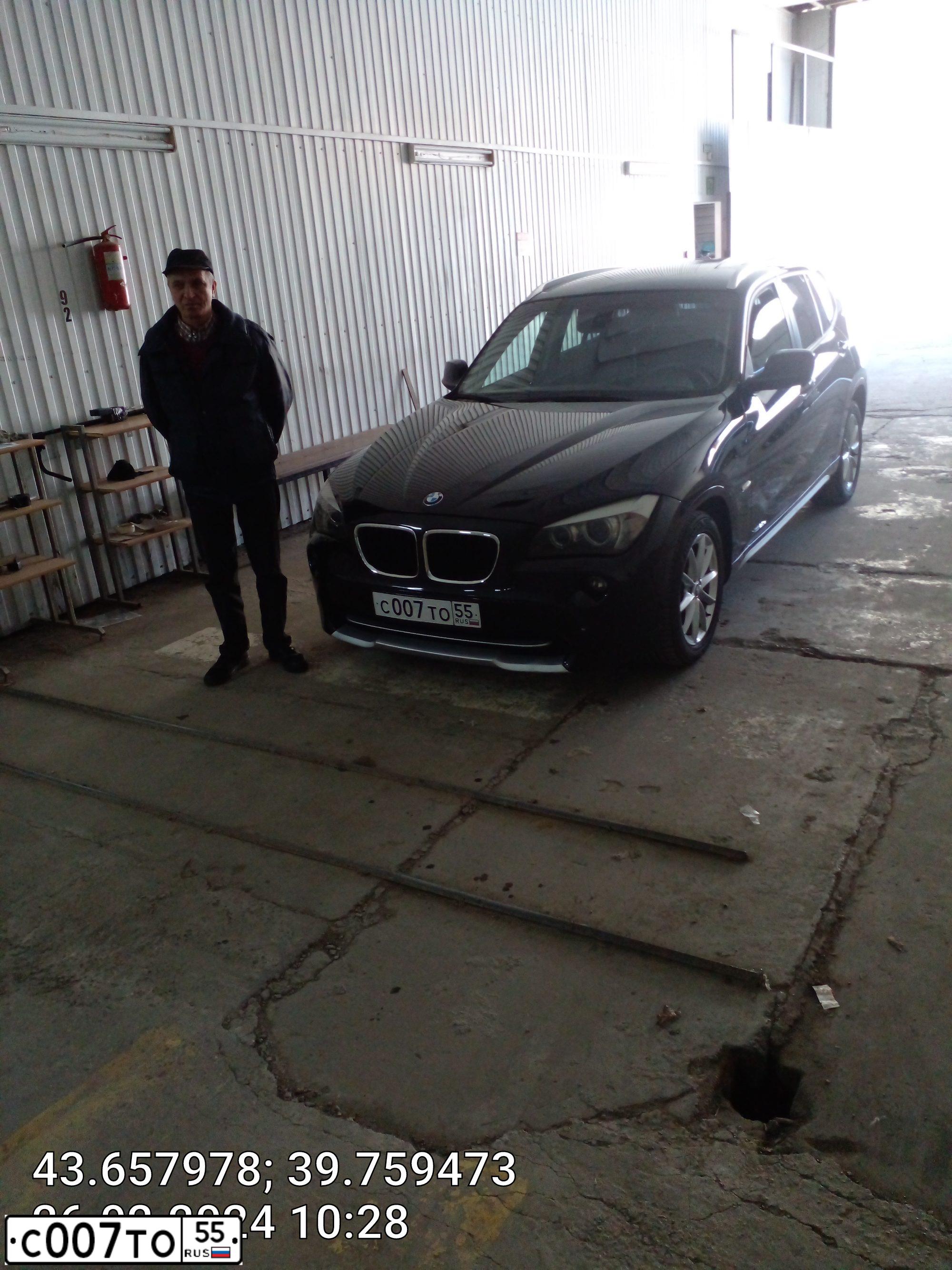 Фото автомобиля MERCEDES GL-KLASSE, 2013 — госномер М400РУ797. Цвет: Белый