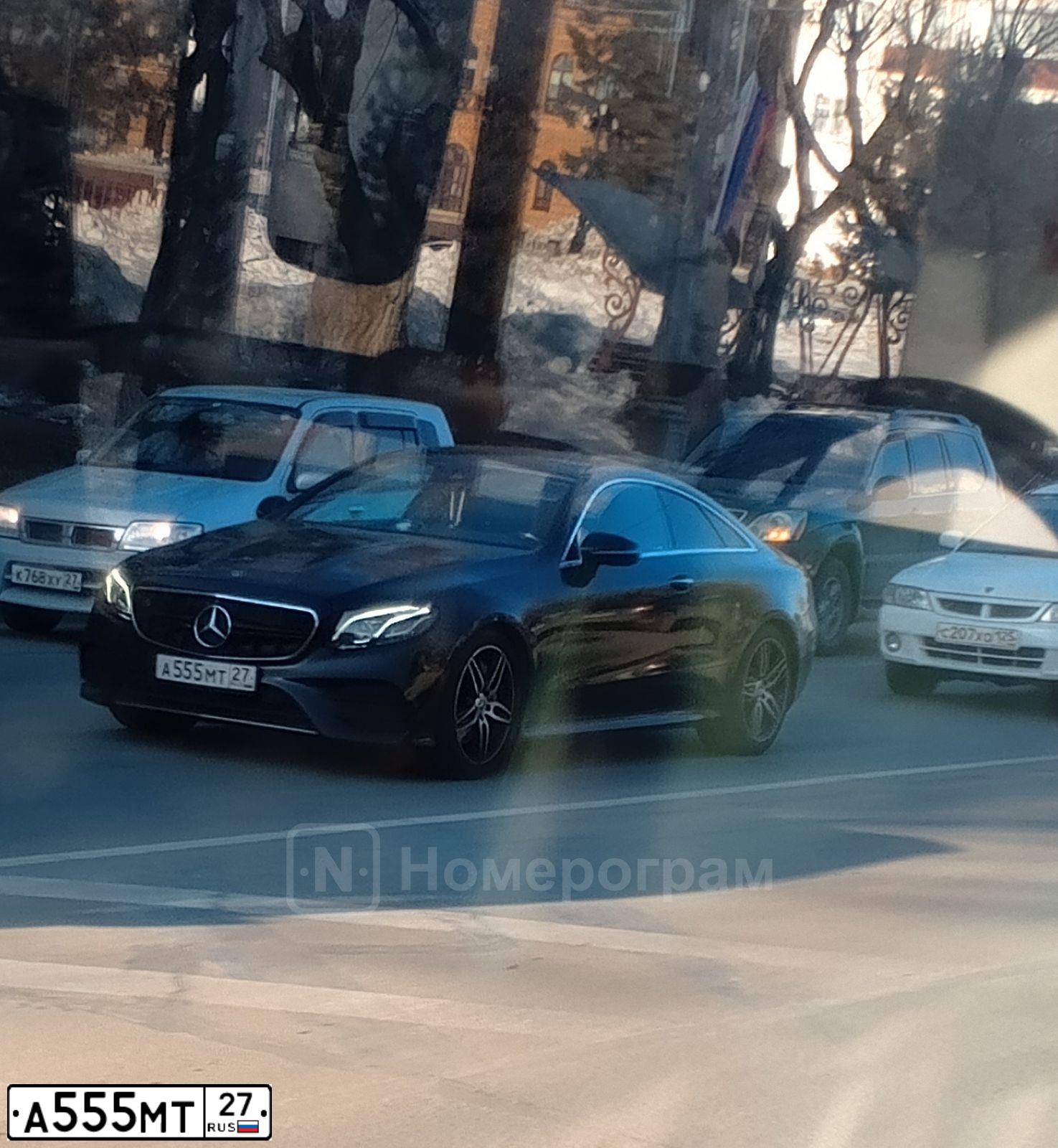 Фото автомобиля MERCEDES M-KLASSE, 2011 — госномер А555МТ27. Цвет: ЧЕРНЫЙ