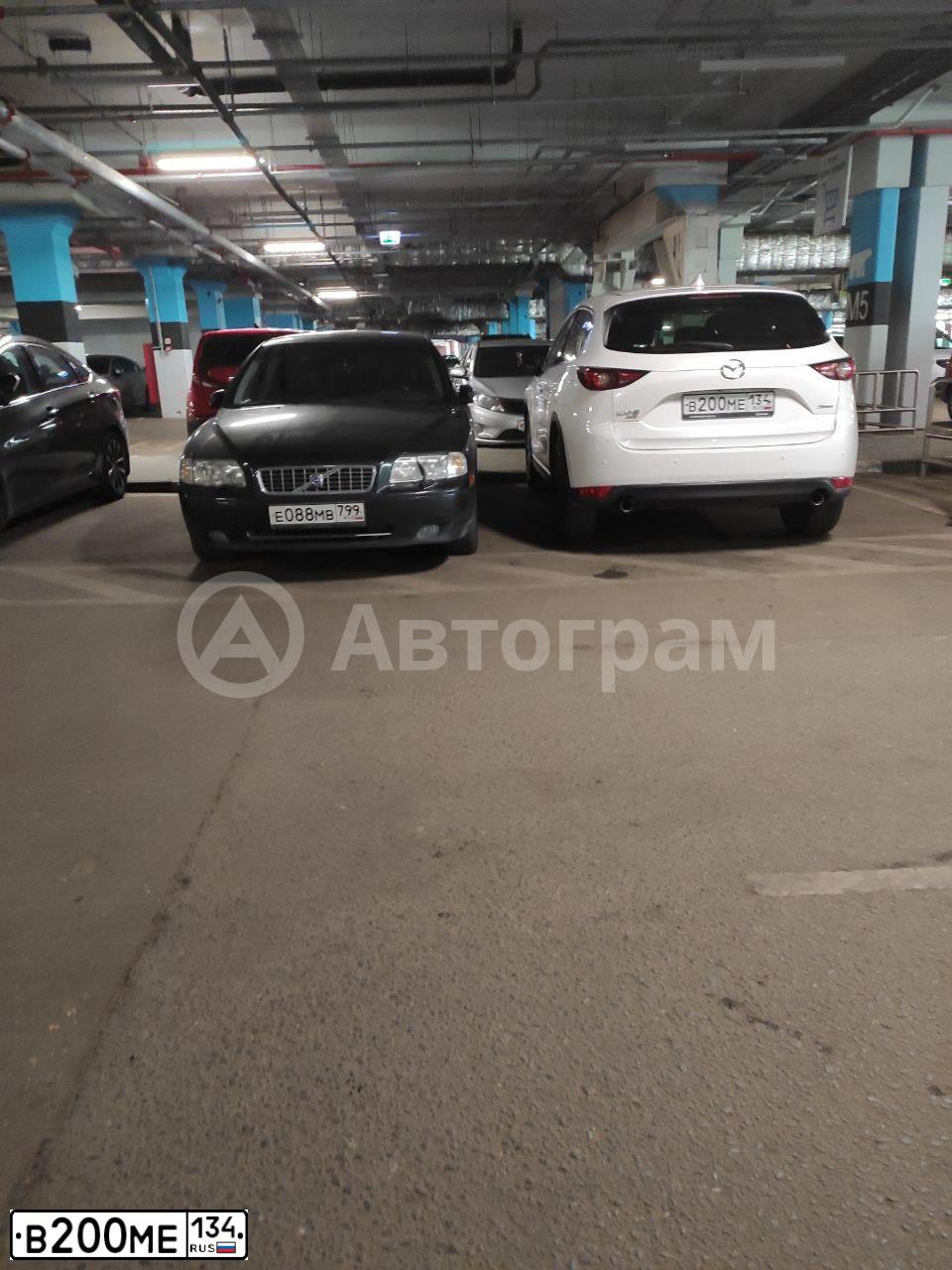Фото автомобиля MAZDA 6, 2015 — госномер В200МЕ134. Цвет: Белый