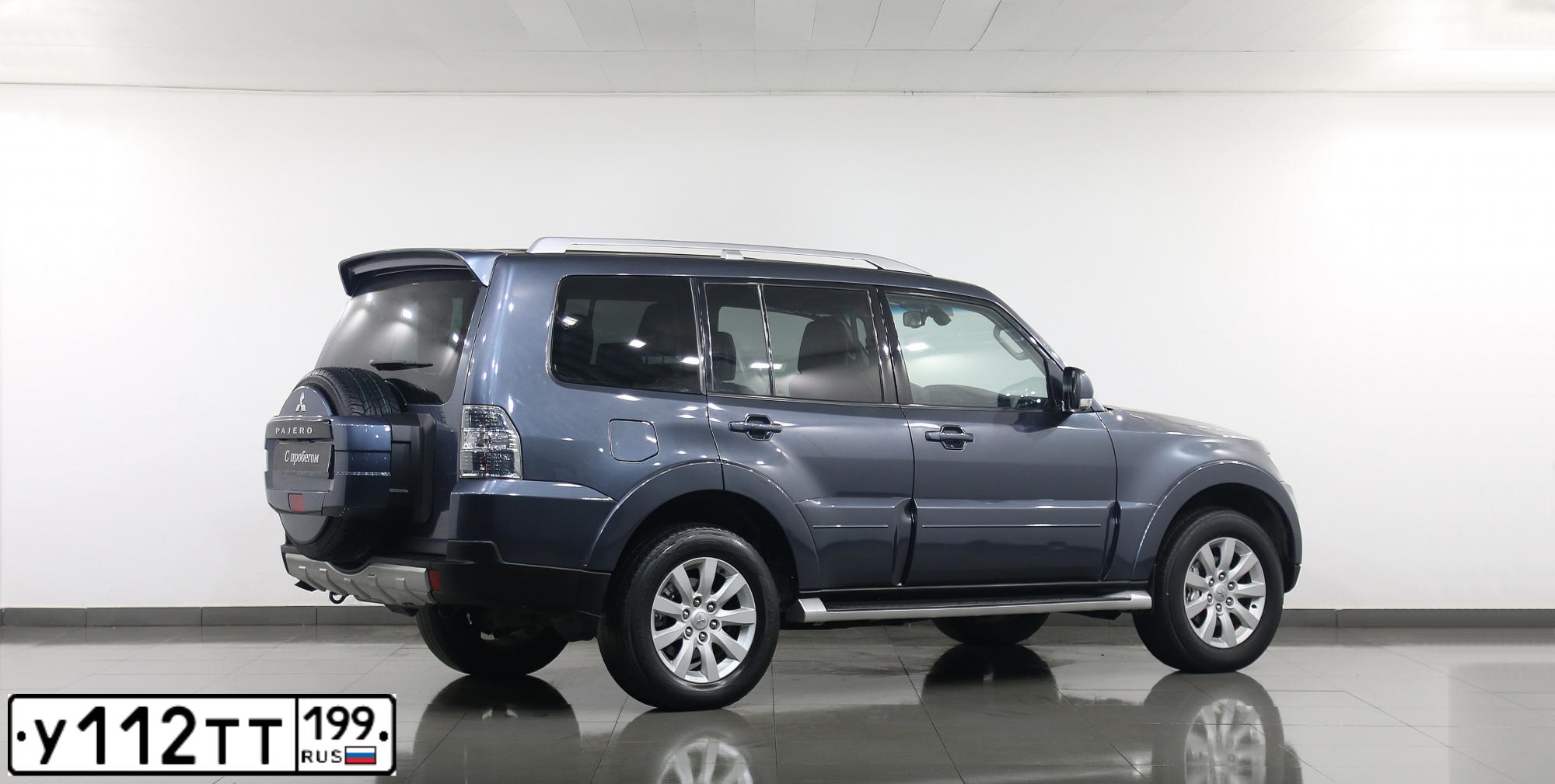 Фото автомобиля MITSUBISHI PAJERO, 2008 — госномер У112ТТ199. Цвет: темно-серый