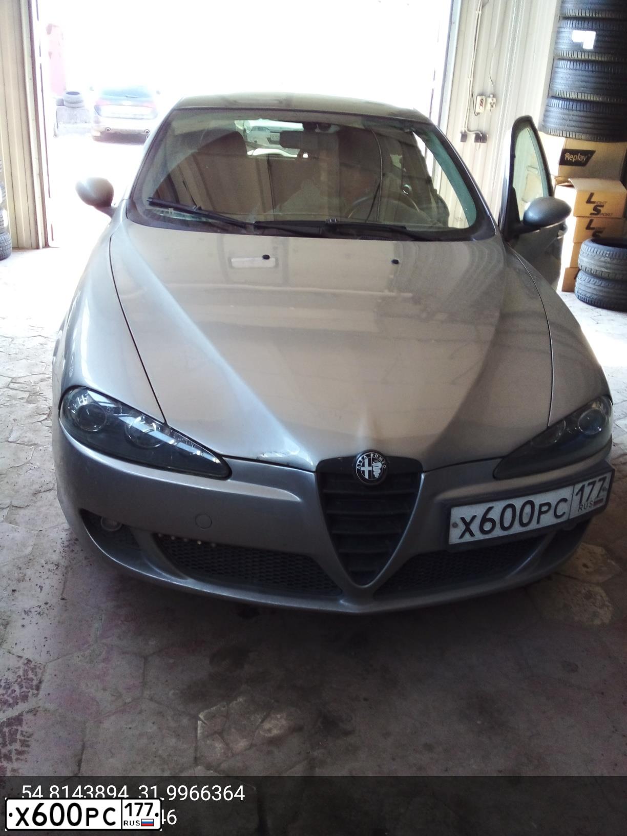 Фото автомобиля ALFAROMEO ALFA 147, 2006 — госномер М678СУ67. Цвет: СЕРЕБРИСТЫЙ