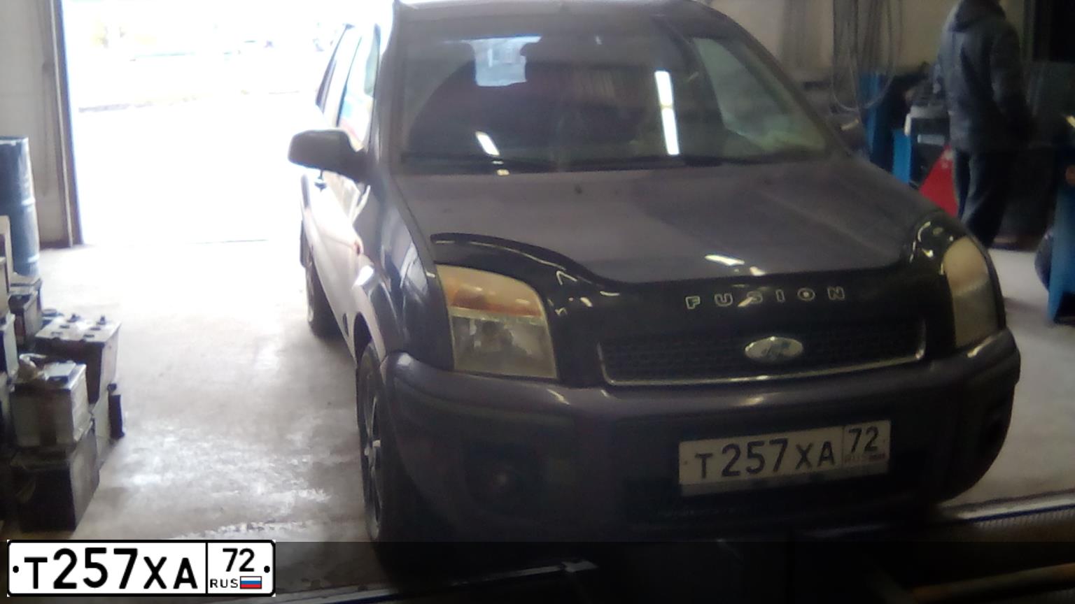 Фото автомобиля FORD FUSION, 2007 — госномер Х277СМ55. Цвет: СИРЕНЕВЫЙ