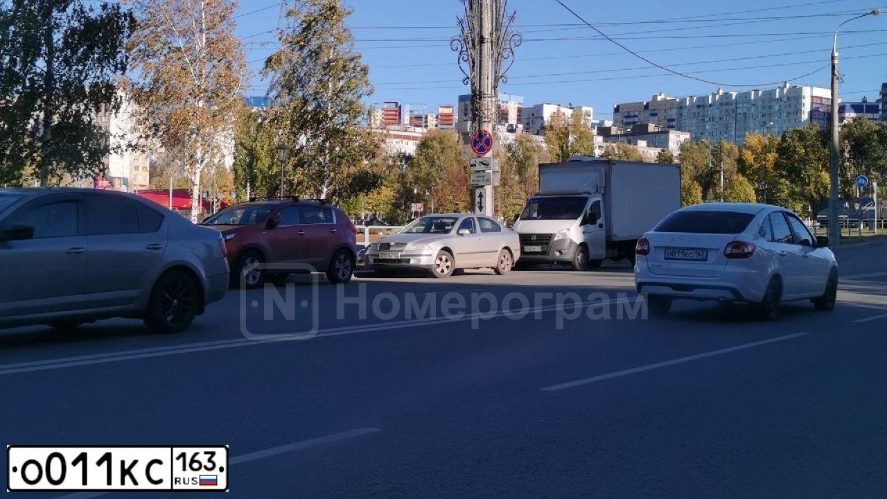Фото автомобиля ВАЗ21103, 2004 — госномер А993МА163. Цвет: ГРАФИТОВЫЙ МЕТАЛЛИК