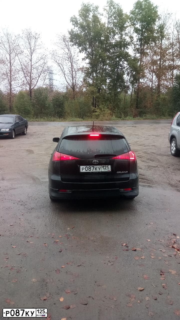 Фото автомобиля TOYOTA CALDINA, 2003 — госномер К174МВ138
