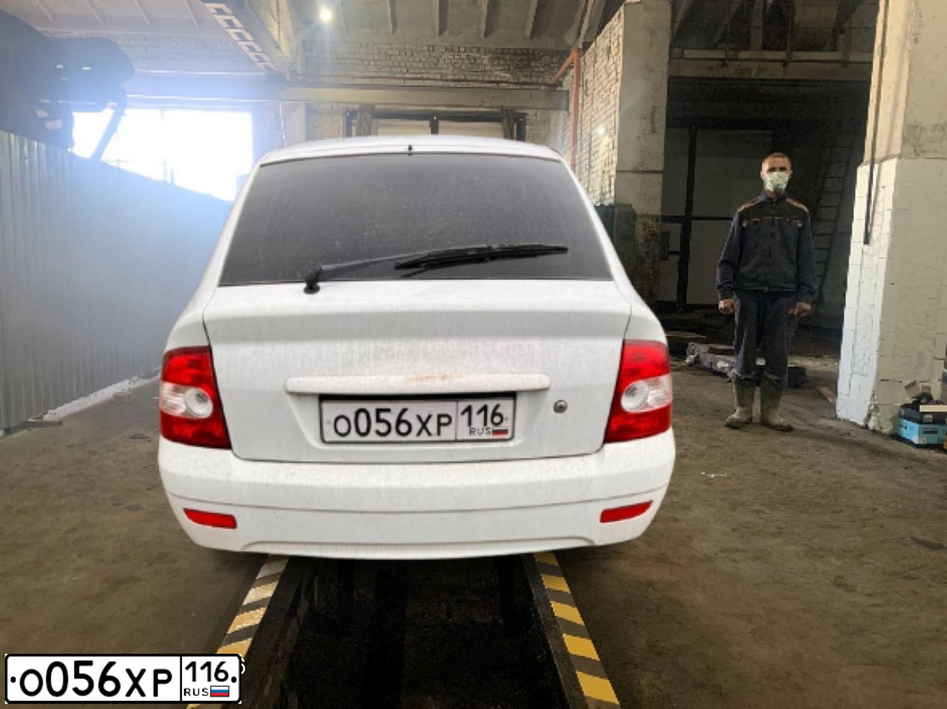 Фото автомобиля LADA 2172 PRIORA, 2012 — госномер О056ХР116. Цвет: Белый