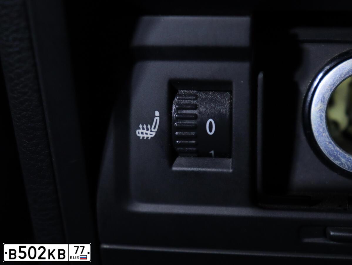 Фото автомобиля VOLKSWAGEN CC, 2013 — госномер В502КВ77. Цвет: БЕЛЫЙ