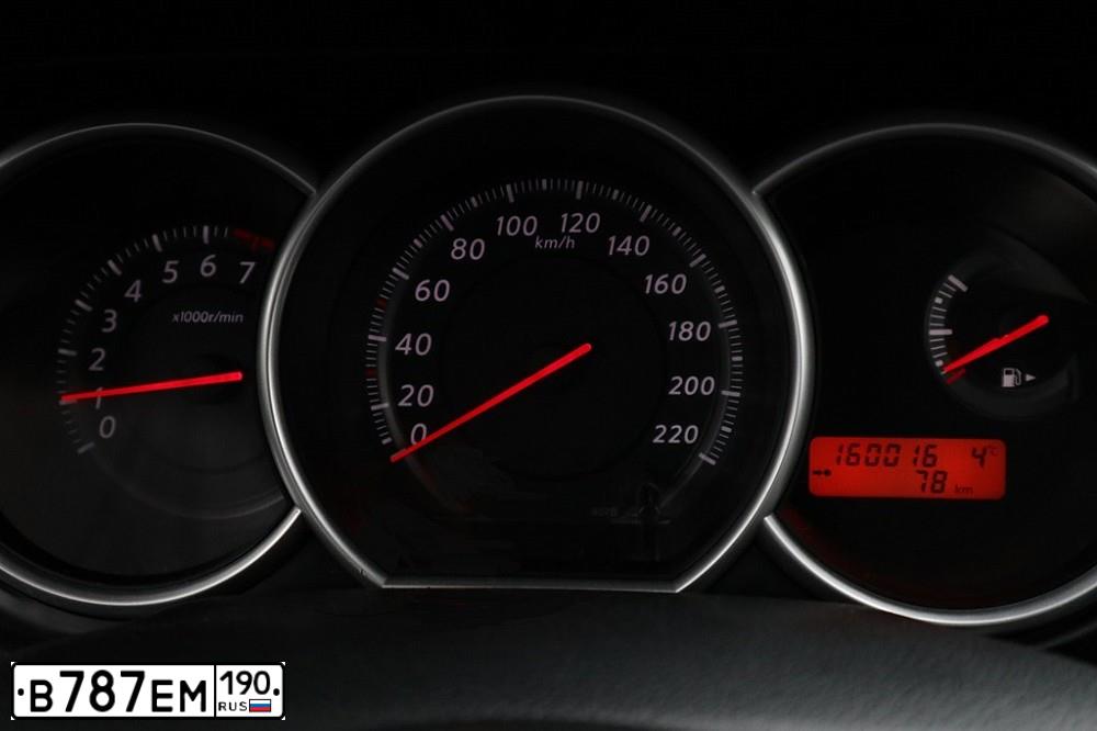 Фото автомобиля HYUNDAI SOLARIS, 2019 — госномер Е178РХ124