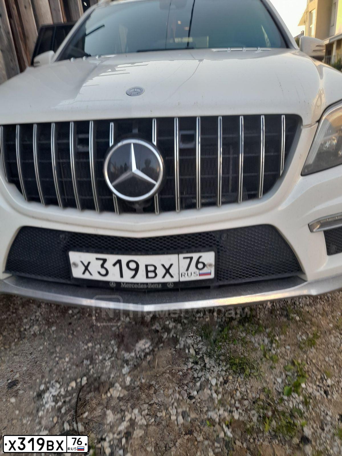 Фото автомобиля MERCEDES GL-KLASSE, 2014 — госномер М077КК23. Цвет: Белый