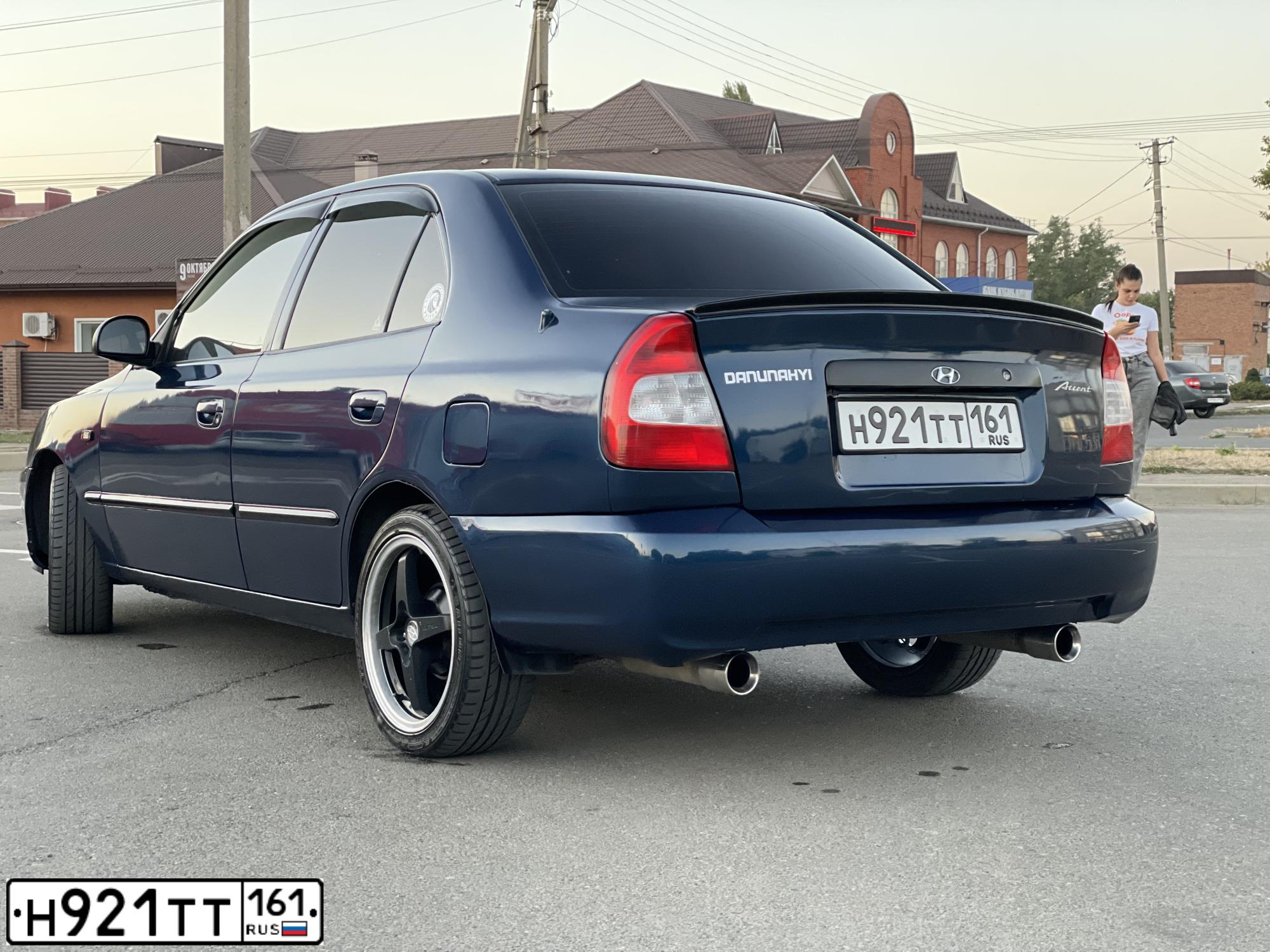 Фото автомобиля HYUNDAI ACCENT, 2007 — госномер В836ОС193