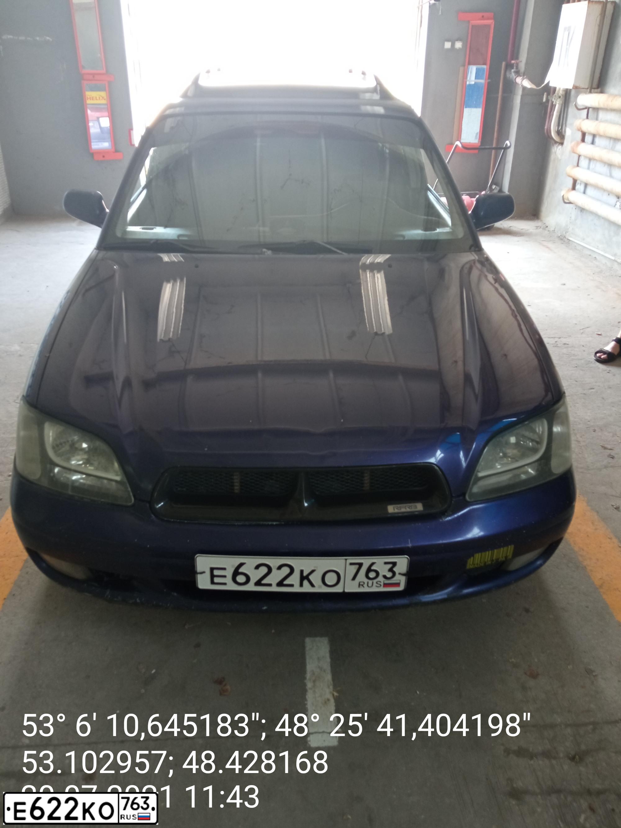 Фото автомобиля SUBARU LEGACY, 1999 — госномер М005КА63. Цвет: ФИОЛЕТОВЫЙ