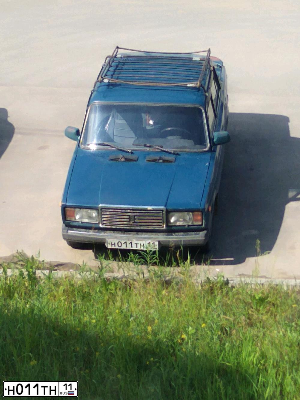 Фото автомобиля LADA 2107, 2002 — госномер Н011ТН11. Цвет: СИНЕ-ЗЕЛЕНЫЙ