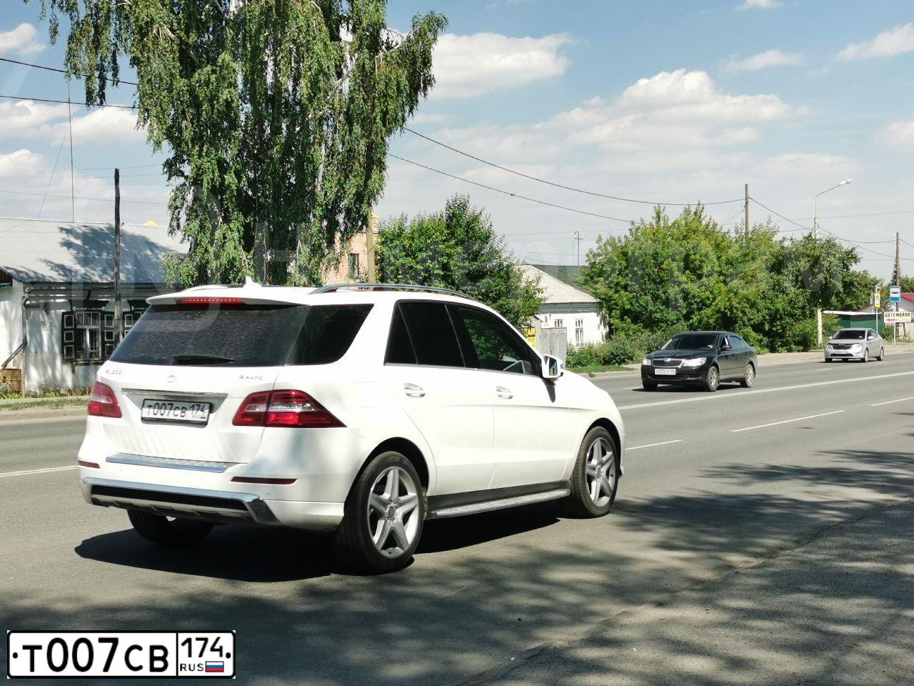 Фото автомобиля MERCEDES M-KLASSE, 2015 — госномер В798НР702. Цвет: Белый
