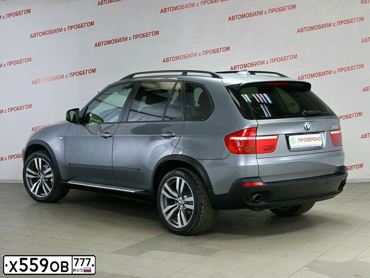Фото автомобиля BMW X5, 2008 — госномер О114ТХ44. Цвет: СЕРЫЙ