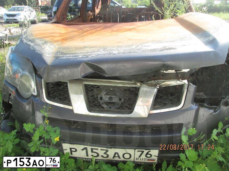 Фото автомобиля NISSAN X-TRAIL, 2014 — госномер В096СМ198. Цвет: СЕРО-СИРЕНЕВЫЙ