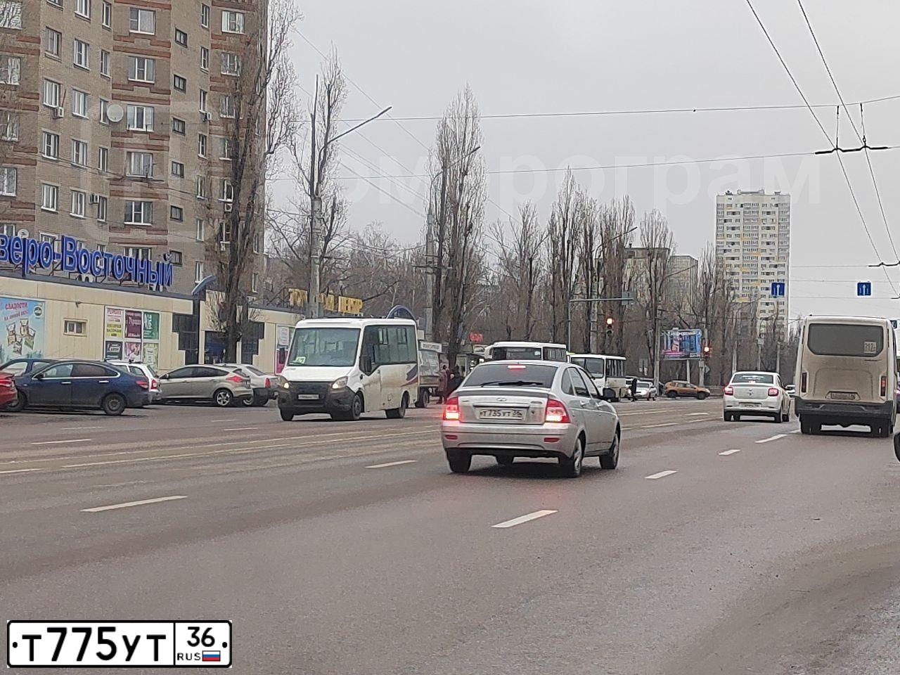 Фото автомобиля LADA 1119 KALINA, 2012 — госномер Х404НУ152. Цвет: синий