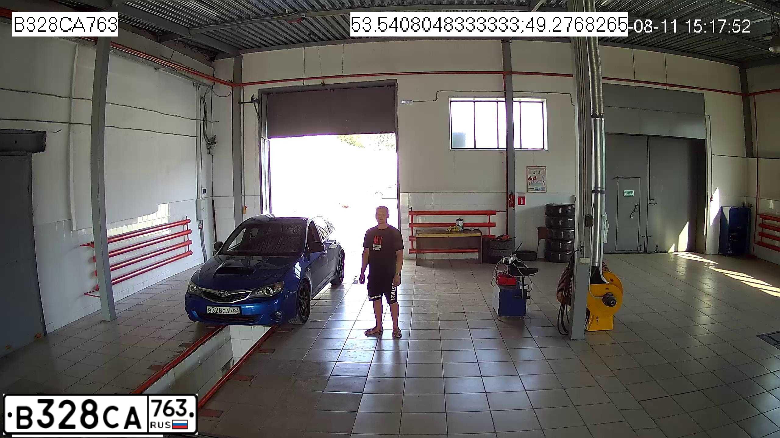 Фото автомобиля SUBARU IMPREZA, 2007 — госномер В328СА763. Цвет: синий