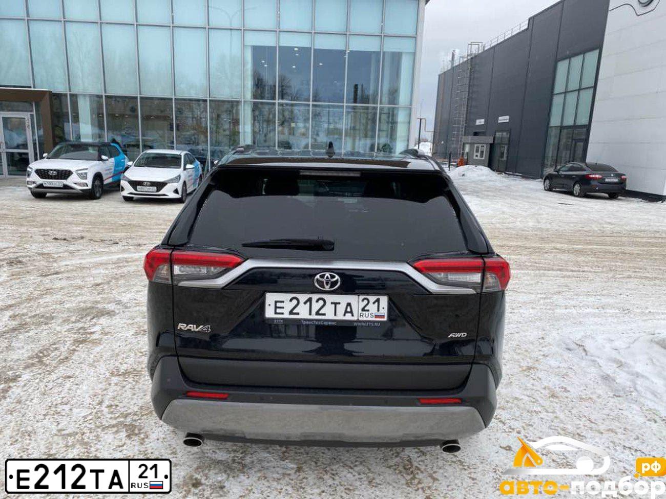 Фото автомобиля LADA 2172 PRIORA, 2013 — госномер Е212КА21. Цвет: Сине-Черный