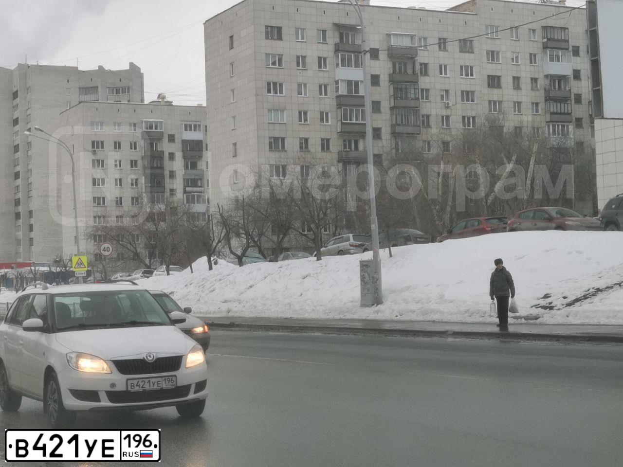 Фото автомобиля SKODA FABIA, 2011 — госномер О062АЕ159. Цвет: Белый
