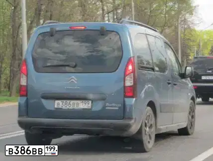 Фото автомобиля CITROEN BERLINGO, 2012 — госномер В386ВВ199. Цвет: ГОЛУБОЙ ТЕМНЫЙ
